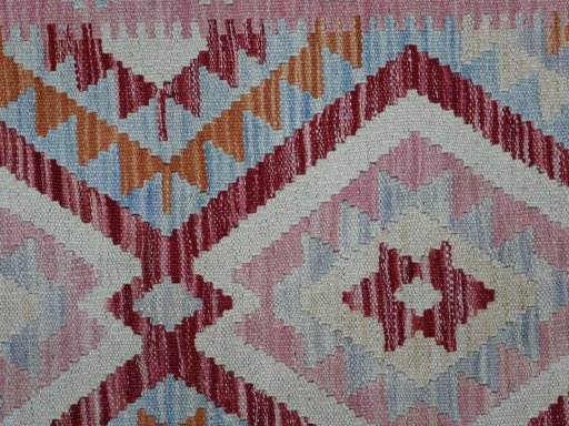 Central medallion detail of New Modern Design rug from Pakistan