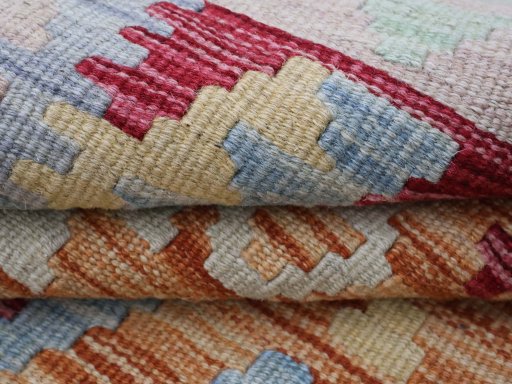 Close-up detail of New Modern Design rug from Pakistan showing Wool weave