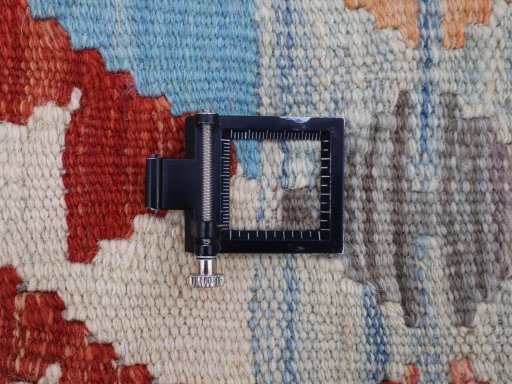 Corner detail of New Modern Design rug showing border pattern and Wool pile