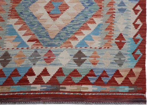 Close-up detail of New Modern Design rug from Pakistan showing Wool weave