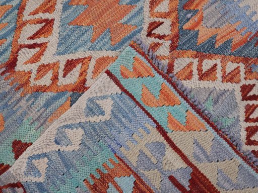 Surface texture of New Modern Design rug with natural Wool and intricate pattern