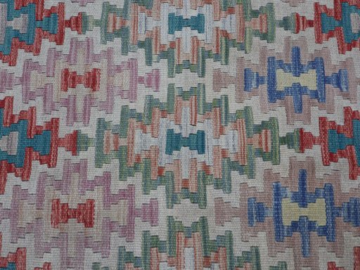 Central medallion detail of New Modern Design rug from Pakistan