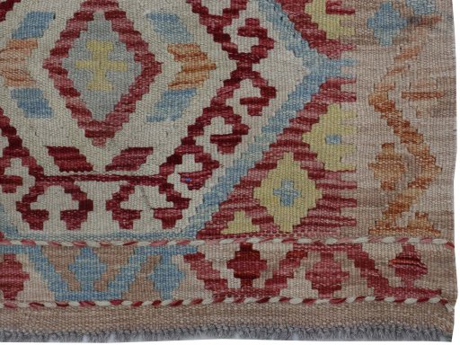 Close-up detail of New Modern Design rug from Pakistan showing Wool weave