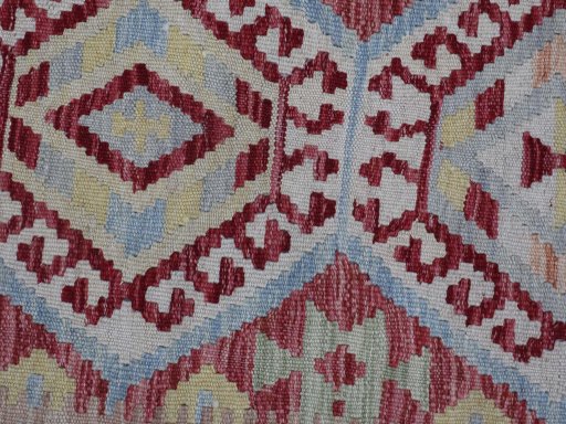 Central medallion detail of New Modern Design rug from Pakistan