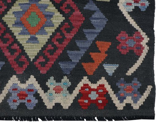 Close-up detail of New Modern Design rug from Pakistan showing Wool weave