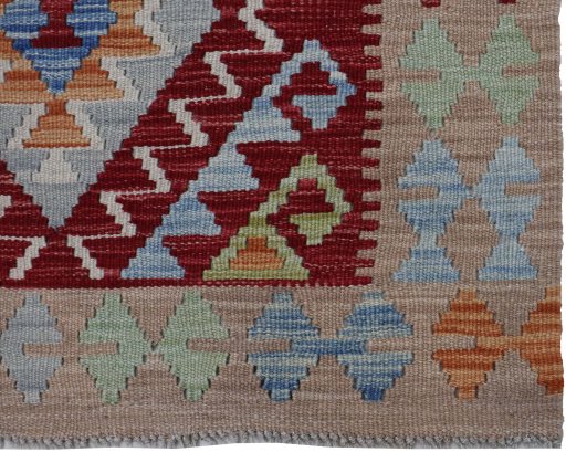 Close-up detail of New Modern Design rug from Pakistan showing Wool weave