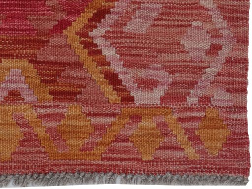Close-up detail of New Modern Design rug from Pakistan showing Wool weave