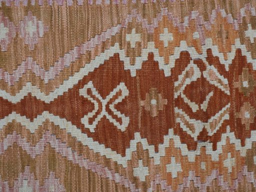 Central medallion detail of New Modern Design rug from Pakistan