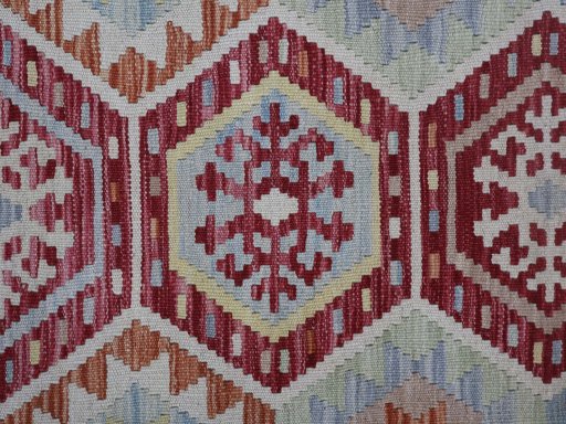 Central medallion detail of New Modern Design rug from Pakistan
