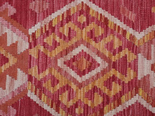 Central medallion detail of New Modern Design rug from Pakistan