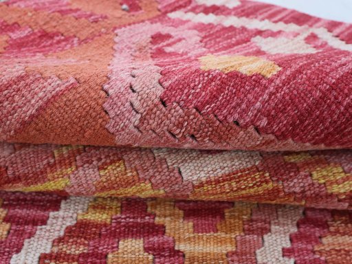 Close-up detail of New Modern Design rug from Pakistan showing Wool weave