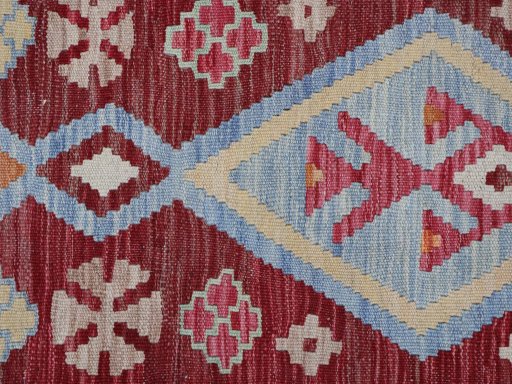 Central medallion detail of New Modern Design rug from Pakistan