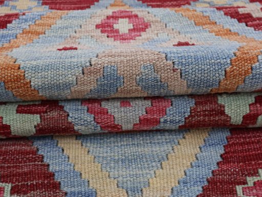 Close-up detail of New Modern Design rug from Pakistan showing Wool weave