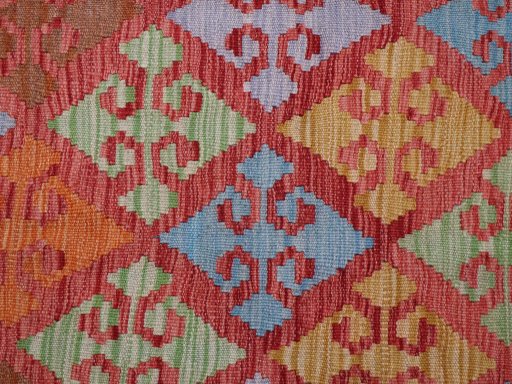 Central medallion detail of New Modern Design rug from Pakistan