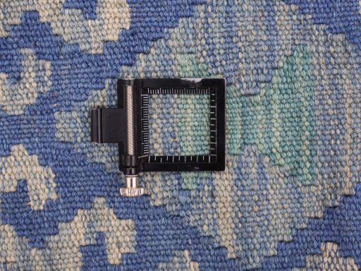 Corner detail of New Modern Design rug showing border pattern and Wool pile