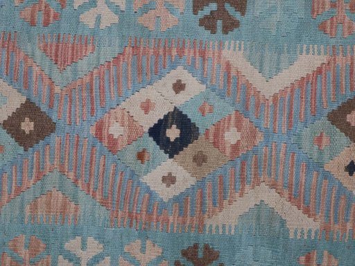 Central medallion detail of New Modern Design rug from Pakistan