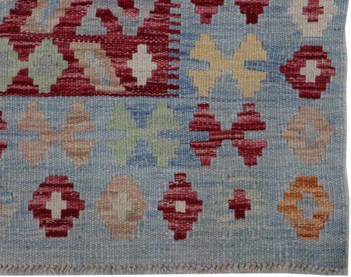 Close-up detail of New Modern Design rug from Pakistan showing Wool weave