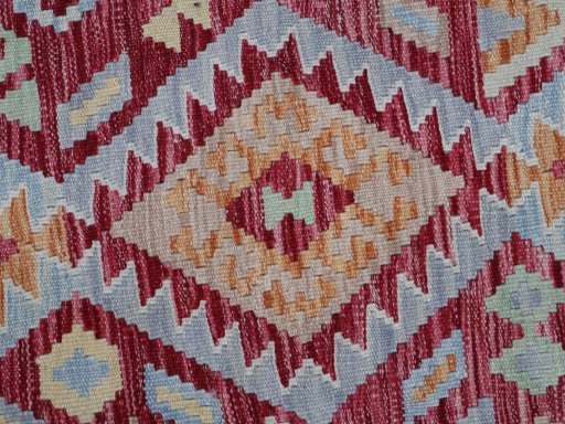 Central medallion detail of New Modern Design rug from Pakistan