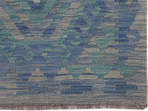 Close-up detail of New Modern Design rug from Pakistan showing Wool weave