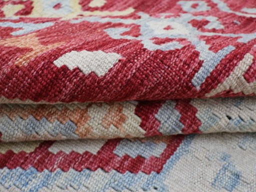 Close-up detail of New Modern Design rug from Pakistan showing Wool weave