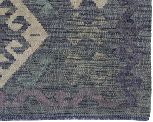 Close-up detail of New Modern Design rug from Pakistan showing Wool weave