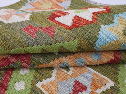 Close-up detail of New Modern Design rug from Pakistan showing Wool weave