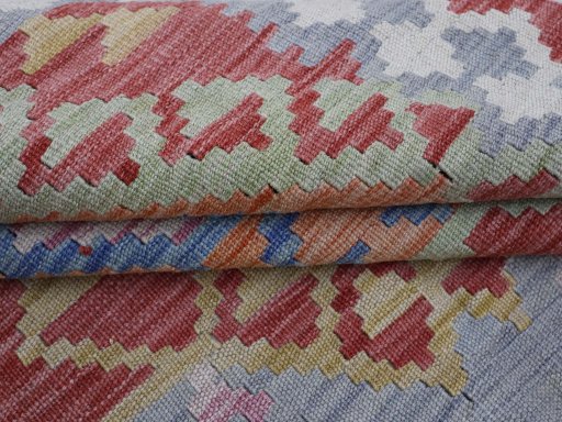 Close-up detail of New Modern Design rug from Pakistan showing Wool weave