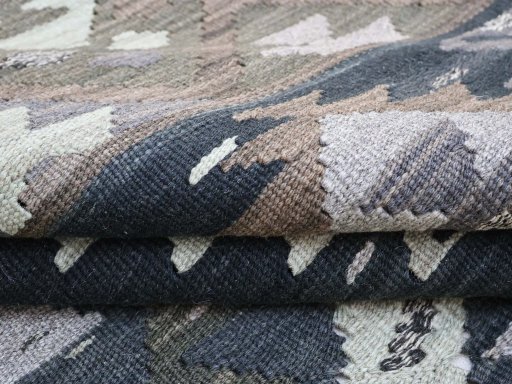 Close-up detail of New Modern Design rug from Pakistan showing Wool weave