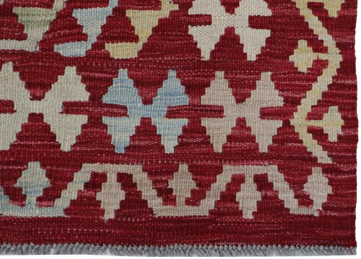 Close-up detail of New Modern Design rug from Pakistan showing Wool weave