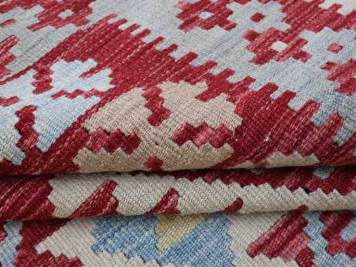 Close-up detail of New Modern Design rug from Pakistan showing Wool weave