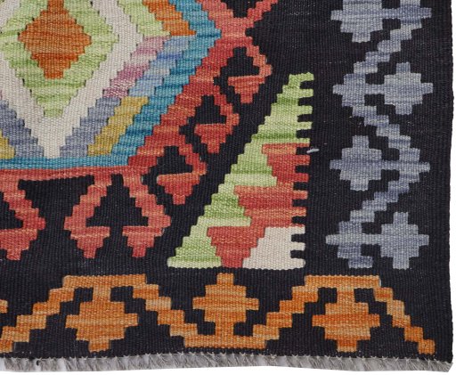 Close-up detail of New Modern Design rug from Pakistan showing Wool weave