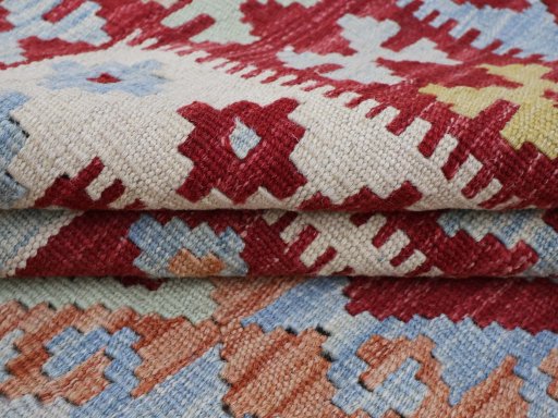 Close-up detail of New Modern Design rug from Pakistan showing Wool weave
