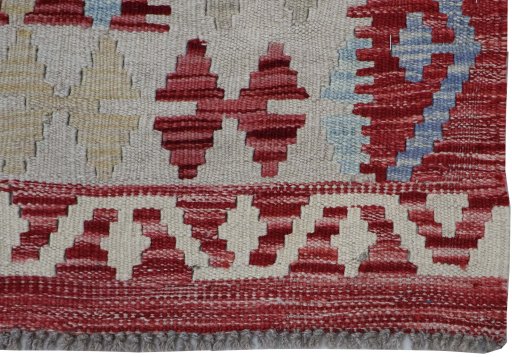 Close-up detail of New Modern Design rug from Pakistan showing Wool weave