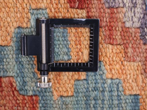 Corner detail of New Modern Design rug showing border pattern and Wool pile