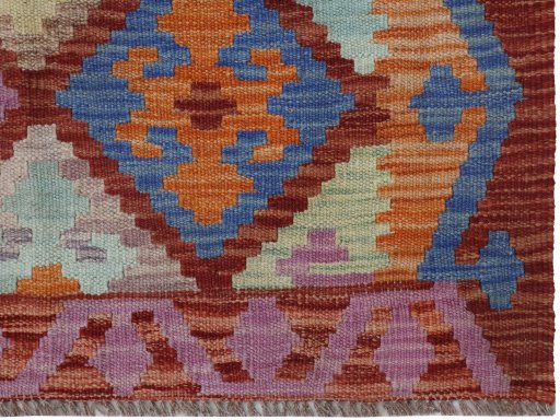 Close-up detail of New Modern Design rug from Pakistan showing Wool weave