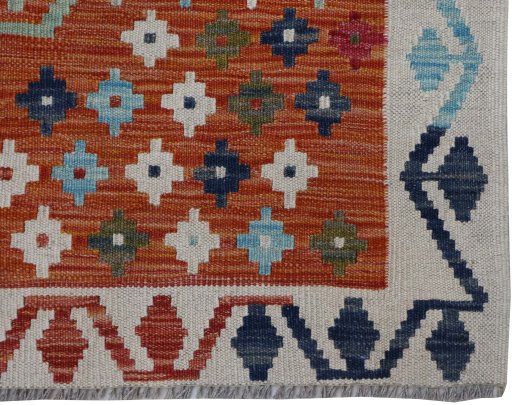 Close-up detail of New Modern Design rug from Pakistan showing Wool weave