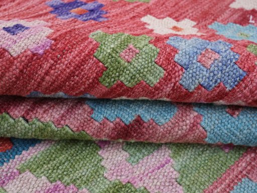 Close-up detail of New Modern Design rug from Pakistan showing Wool weave