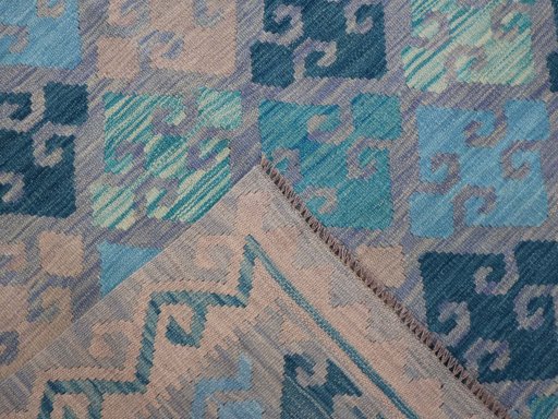 Surface texture of New Modern Design rug with natural Wool and intricate pattern