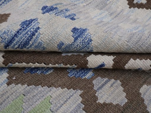 Close-up detail of New Modern Design rug from Pakistan showing Wool weave