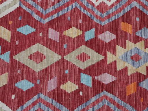 Central medallion detail of New Modern Design rug from Pakistan