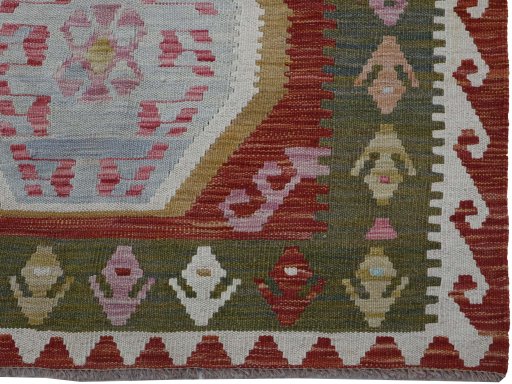 Close-up detail of New Modern Design rug from Pakistan showing Wool weave