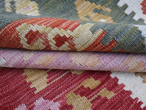 Close-up detail of New Modern Design rug from Pakistan showing Wool weave