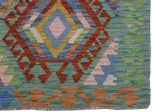 Close-up detail of New Modern Design rug from Pakistan showing Wool weave