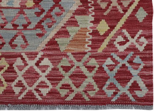 Close-up detail of New Modern Design rug from Pakistan showing Wool weave