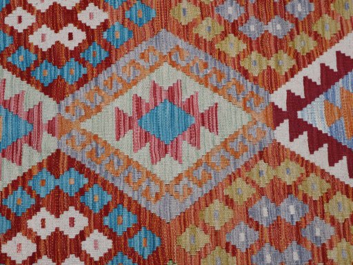 Central medallion detail of New Modern Design rug from Pakistan