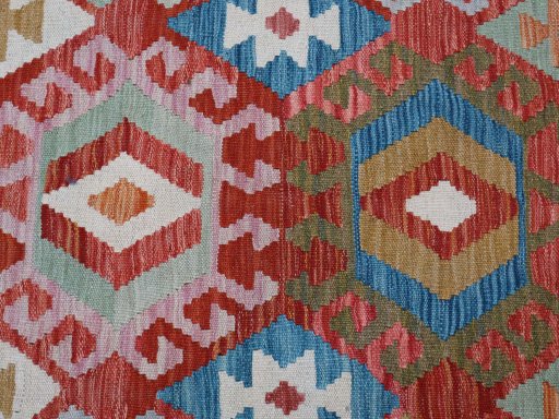 Central medallion detail of New Modern Design rug from Pakistan