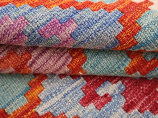 Close-up detail of New Modern Design rug from Pakistan showing Wool weave