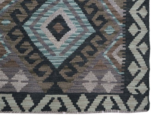 Close-up detail of New Modern Design rug from Pakistan showing Wool weave