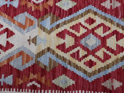 Central medallion detail of New Modern Design rug from Pakistan