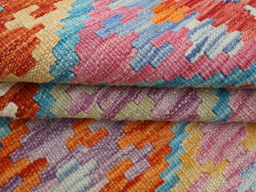 Close-up detail of New Modern Design rug from Pakistan showing Wool weave